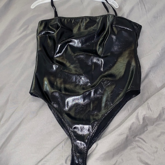 Black leather bodysuit - Picture 1 of 4